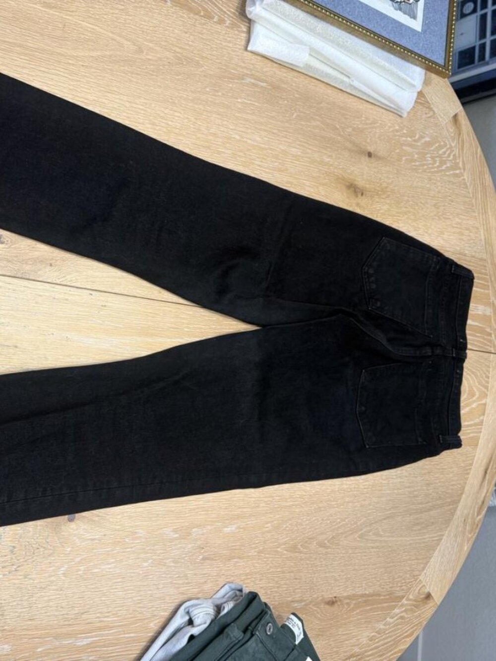 Abercrombie The 90s Straight Ultra High Rise Size 27/4R Black